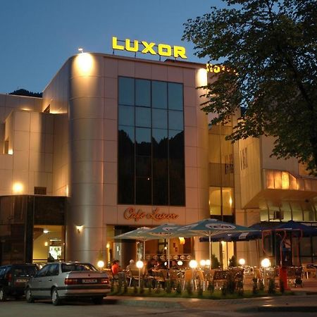 Luxor Hotel Σμόλιαν Εξωτερικό φωτογραφία