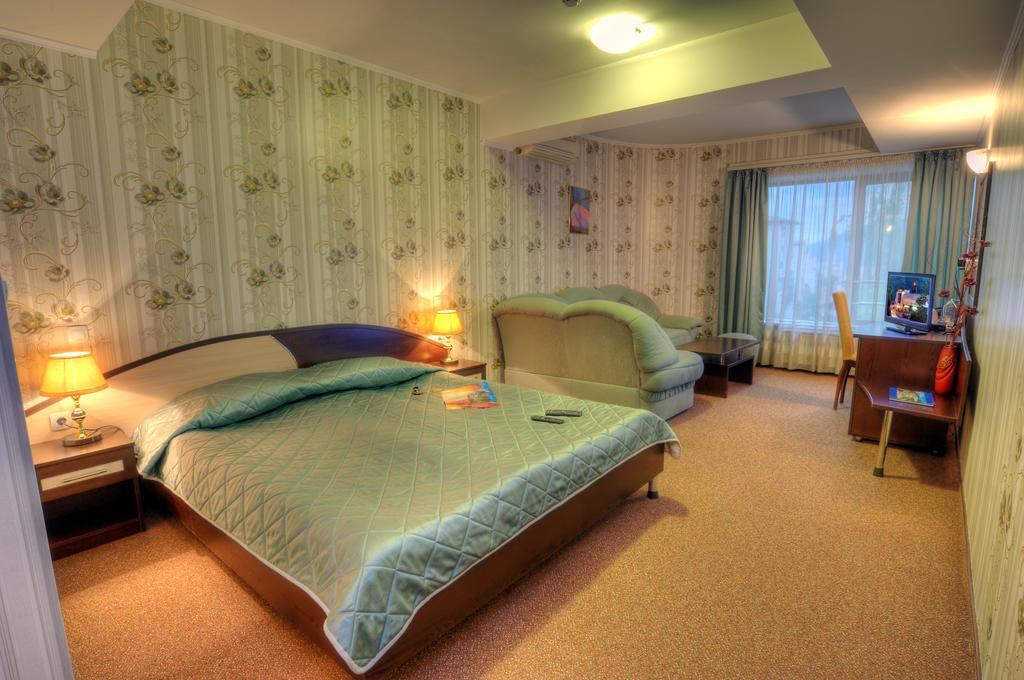 Luxor Hotel Σμόλιαν Εξωτερικό φωτογραφία