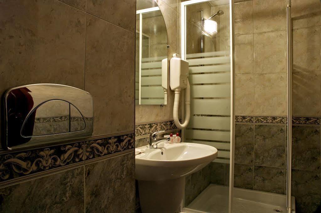 Luxor Hotel Σμόλιαν Εξωτερικό φωτογραφία